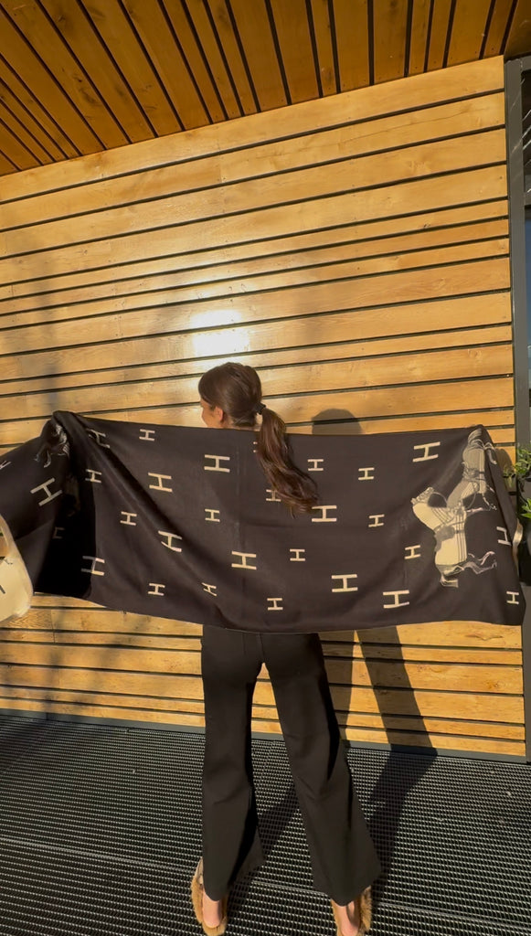 Endless skjerf Horse sort/offwhite