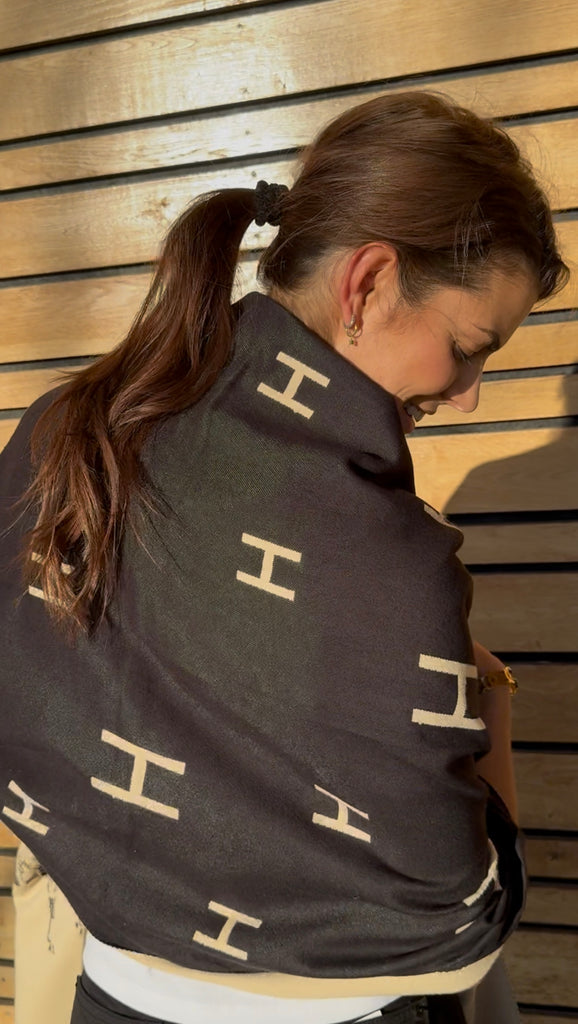 Endless skjerf Horse sort/offwhite