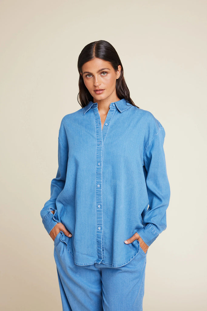 BASIC TENCEL SKJORTE